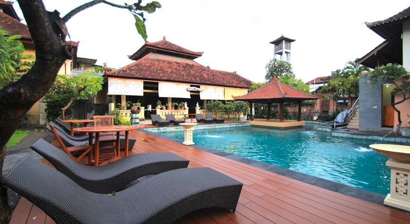 Bakung Beach Hotel