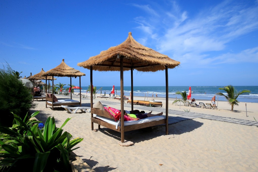 Het strand van Gambia