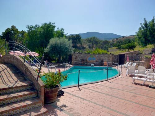 agriturismo-bergi-castelbueno-sicilie-italie-2015-p1030443_s_jpg